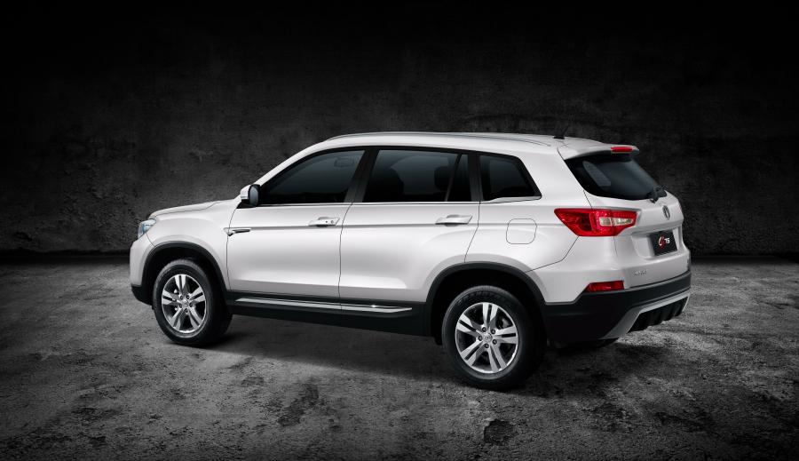 ChangAn CS75 2014 года  (фото 13 из 27)